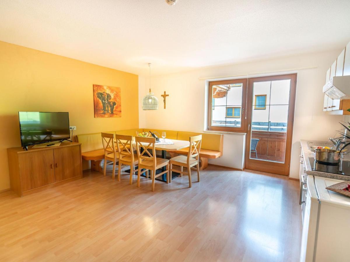 Apartment In Stubai Valley With Balcony 노이스티프트임스튀바이탈 외부 사진
